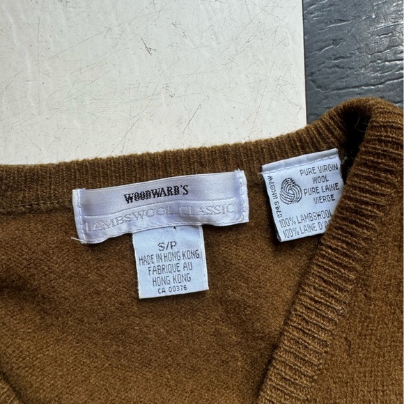 Woodward’s vintage sweater vest - Picture 3 of 3
